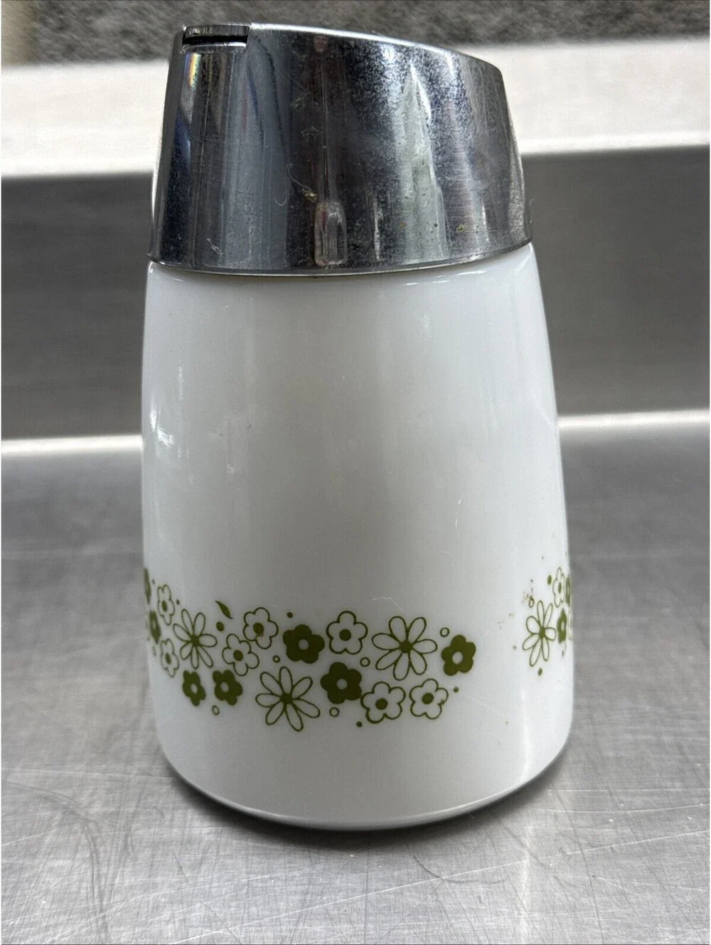 Vtg Pyrex & Corelle CRAZY DAISY Spring Blossom Sugar Dispenser #930 / #S-930